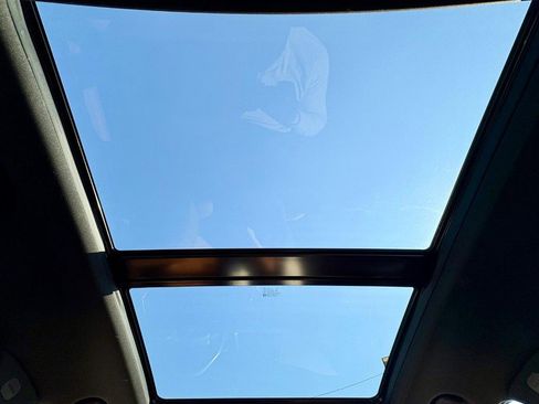 Used 2020 Cadillac XT4 Sport image 29