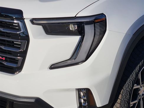 New 2026 GMC Acadia AT4 w/ LPO, Floor Liner Package image 5