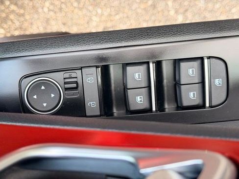 Certified 2024 Kia Soul GT-Line w/ Option Group 020 FWD image 18