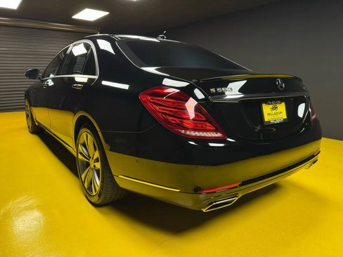 Used 2014 Mercedes-Benz S 550 Sedan image 4