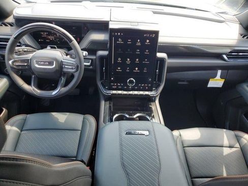 New 2026 GMC Yukon XL AT4 w/ AT4 Premium Plus Package AWD/4WD image 6