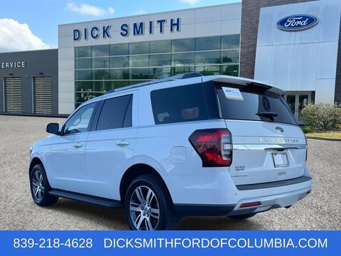 Certified 2024 Ford Expedition Limited image 4