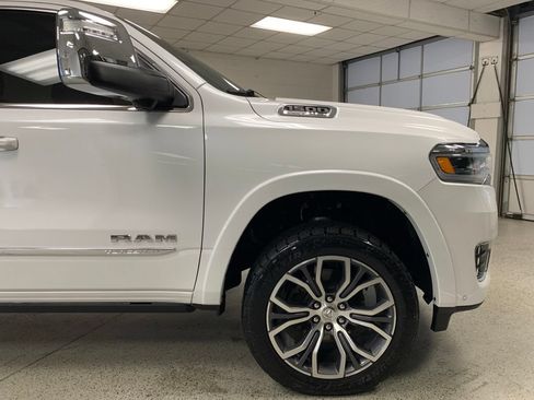 Certified 2025 RAM 1500 Tungsten w/ Off Road Group AWD/4WD image 11
