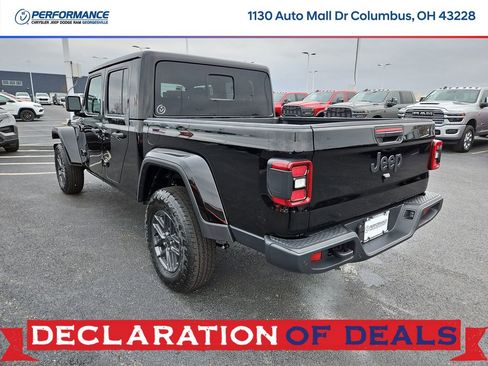 New 2026 Jeep Gladiator Sport image 5