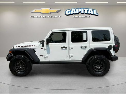 Used 2022 Jeep Wrangler Unlimited Rubicon w/ Xtreme Recon 35" Tire Package AWD/4WD image 2