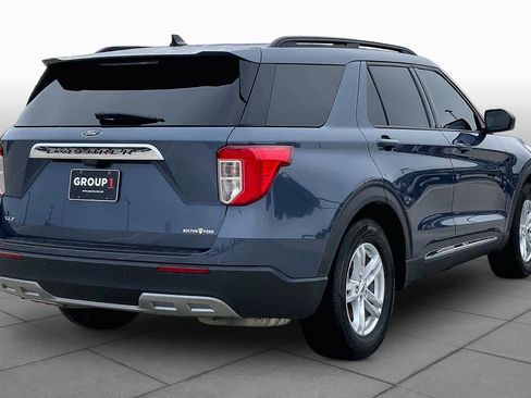 Used 2021 Ford Explorer XLT w/ Equipment Group 202A RWD image 13