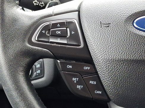 Used 2017 Ford Escape Titanium image 20