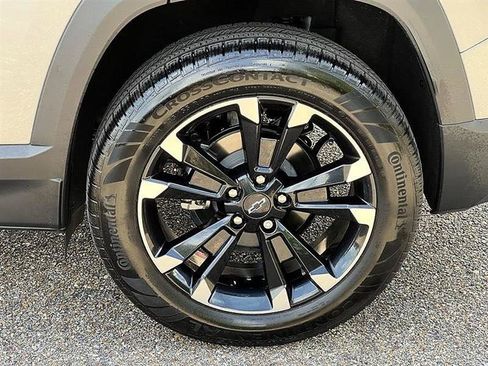 Used 2026 Chevrolet Equinox RS FWD image 45