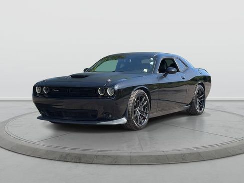 Used 2018 Dodge Challenger T/A RWD image 3