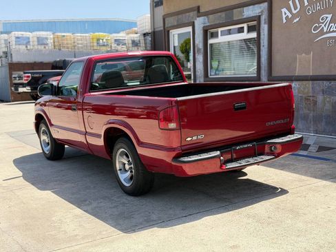 Used 1999 Chevrolet S10 Pickup LS w/ Preferred Equipment Group image 8