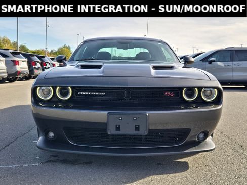 Used 2018 Dodge Challenger R/T Scat Pack image 2