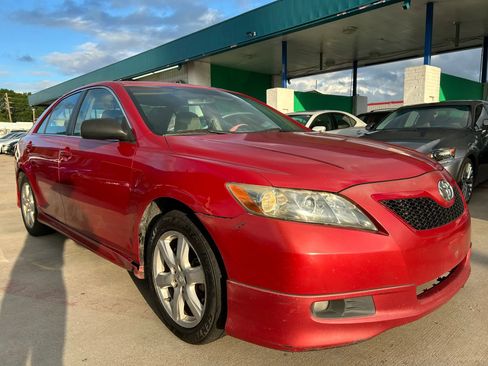 Used 2007 Toyota Camry SE FWD image 7