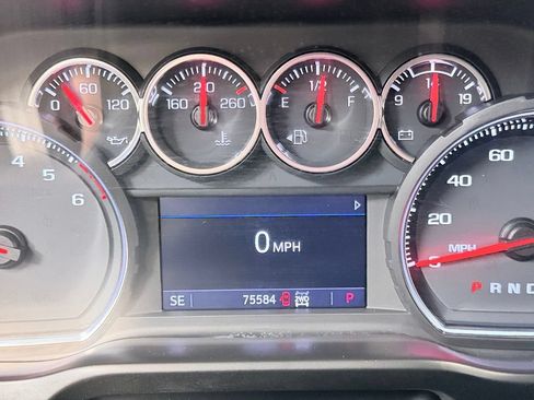 Used 2021 Chevrolet Silverado 1500 RST w/ Convenience Package II AWD/4WD image 39