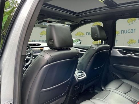 Used 2024 Cadillac XT6 Premium Luxury AWD/4WD image 23