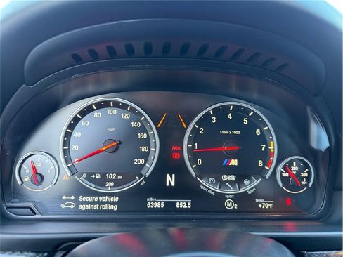 Used 2016 BMW M5 image 29