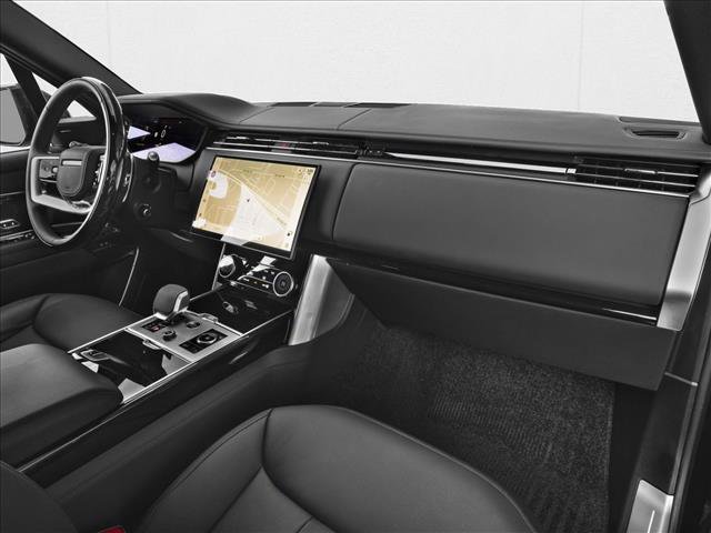 New 2027 Land Rover Range Rover Long Wheelbase SE AWD/4WD image 11