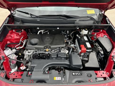Certified 2025 Toyota RAV4 XLE AWD/4WD image 12