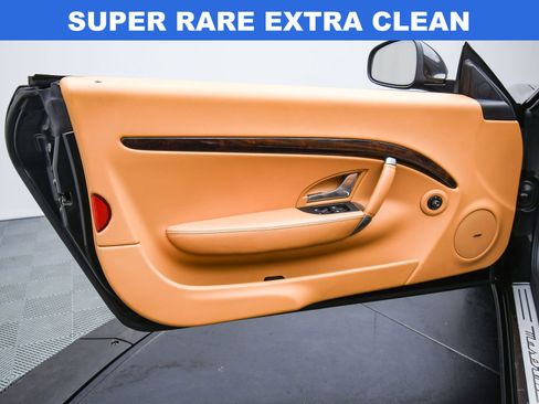 Used 2014 Maserati GranTurismo Base image 40