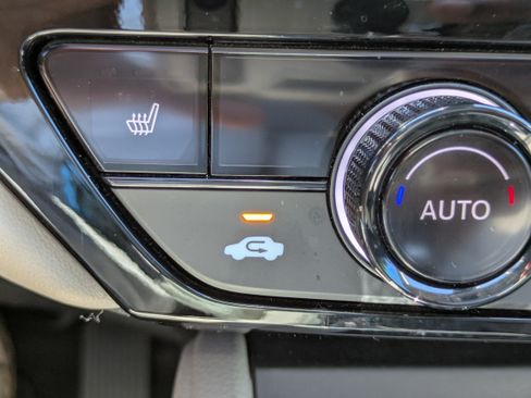 Certified 2025 Honda Accord EX-L image 29
