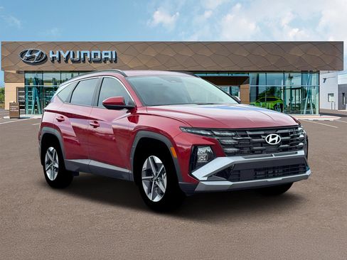 New 2026 Hyundai Tucson SEL FWD image 11