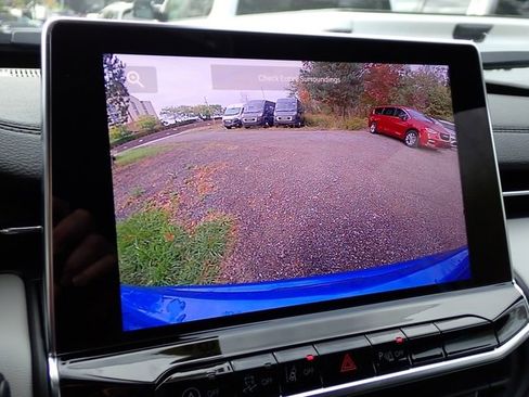 New 2026 Jeep Compass Limited image 21