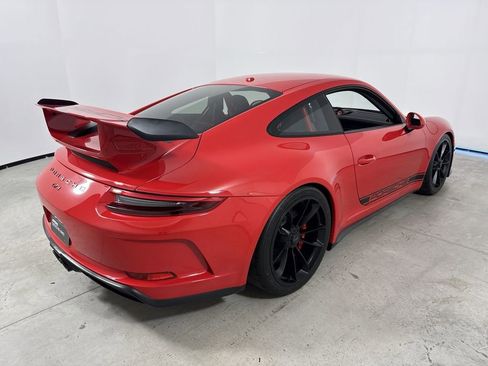 Certified 2018 Porsche 911 GT3 image 7