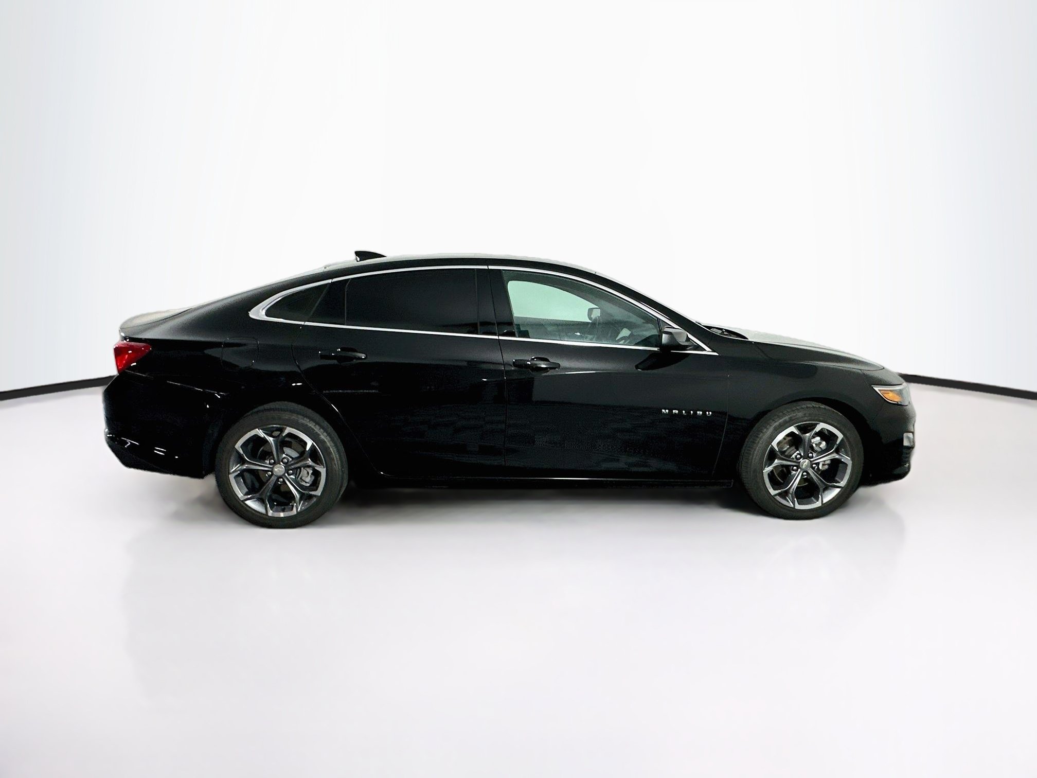 Used 2024 Chevrolet Malibu LT FWD image 10