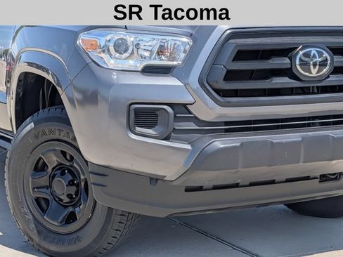 Used 2022 Toyota Tacoma SR AWD/4WD image 3