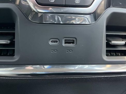 New 2026 GMC Sierra 1500 Denali w/ Technology Package image 17