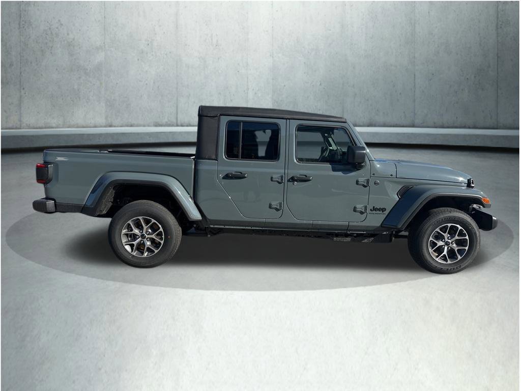 New 2026 Jeep Gladiator Sport AWD/4WD image 7