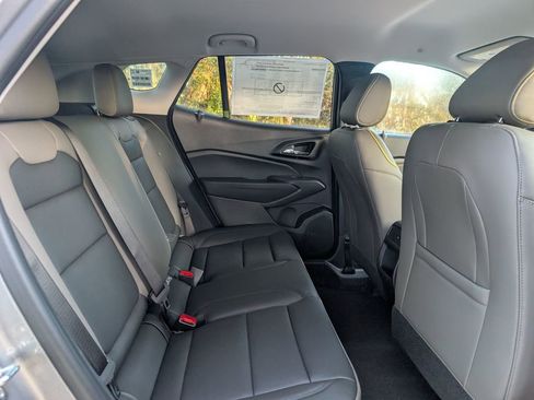 New 2026 Chevrolet Trax ACTIV image 17