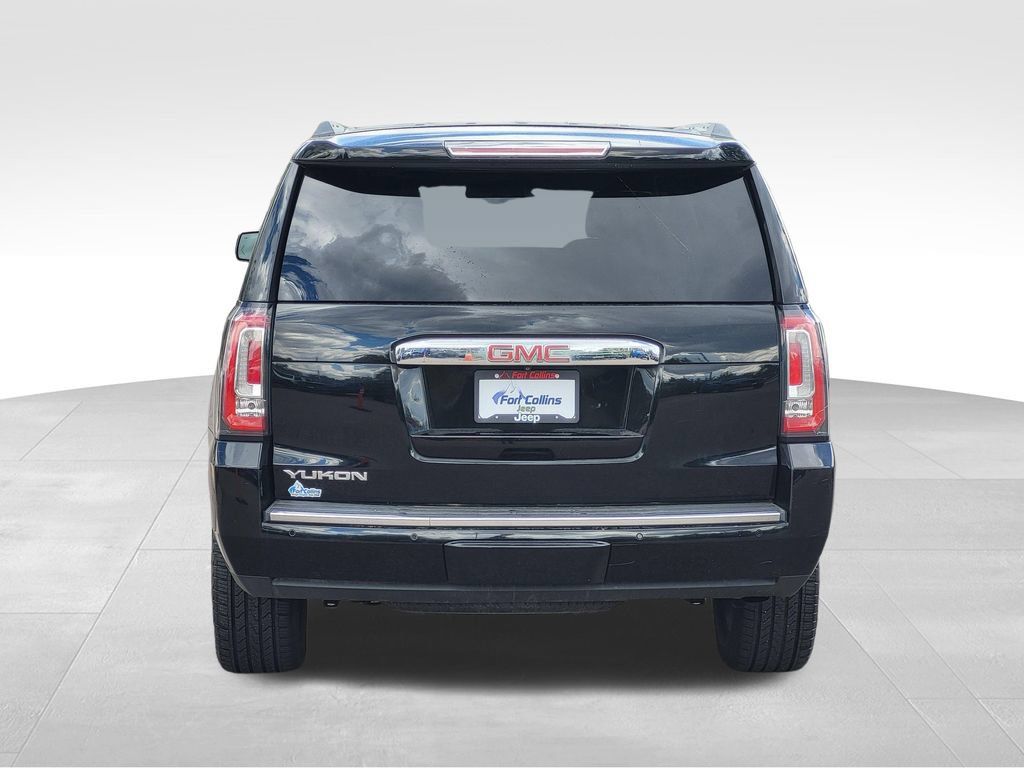 Used 2015 GMC Yukon Denali w/ Premium Package AWD/4WD image 3