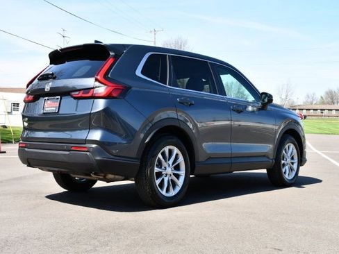 Used 2023 Honda CR-V EX-L image 7