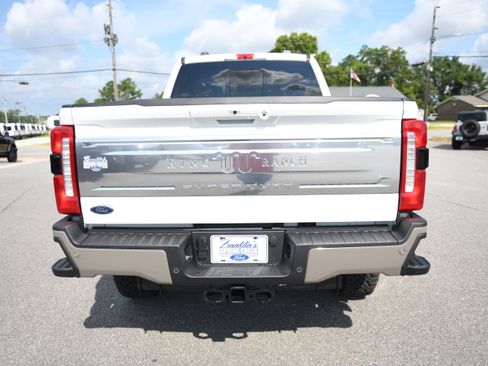 New 2026 Ford F250 King Ranch w/ Tremor Off-Road Package AWD/4WD image 9