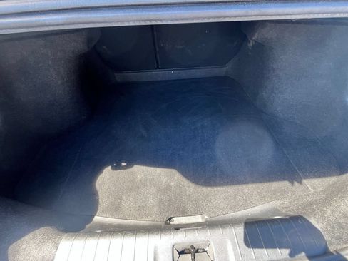 Used 2025 Nissan Sentra SV FWD image 31