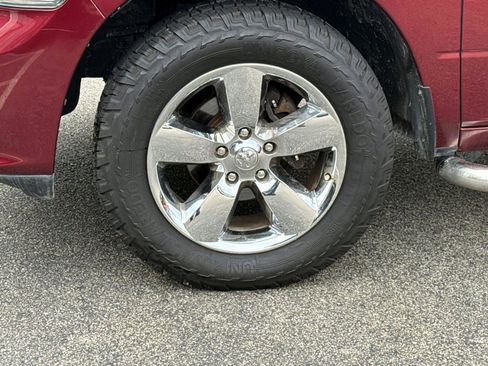 Used 2018 RAM 1500 Express w/ Express Value Package image 5