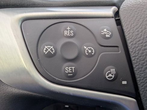 Used 2023 GMC Terrain SLT image 20