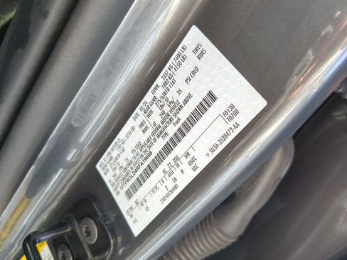 Used 2024 Ford F150 XLT w/ Mobile Office Package image 37