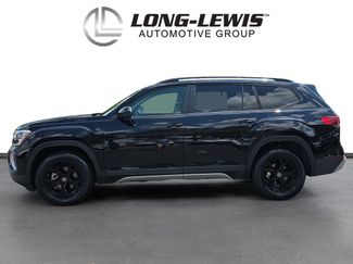 Certified 2024 Volkswagen Atlas Peak Edition SE AWD/4WD video 2