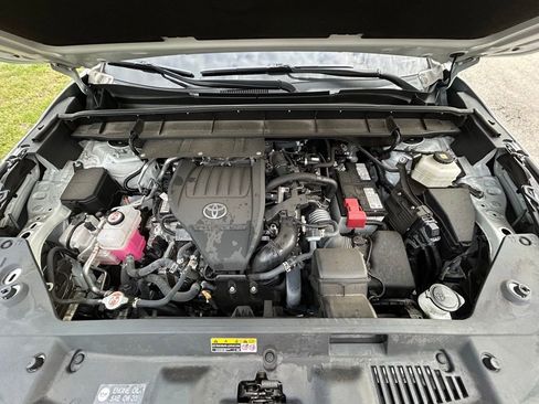 Used 2023 Toyota Highlander Platinum FWD image 12