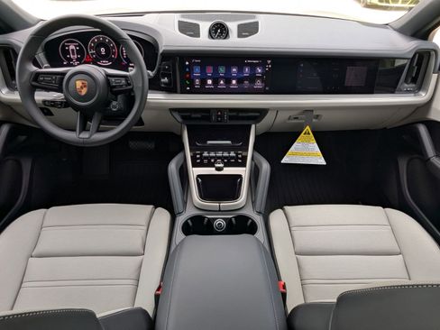 New 2026 Porsche Cayenne Coupe AWD/4WD image 21