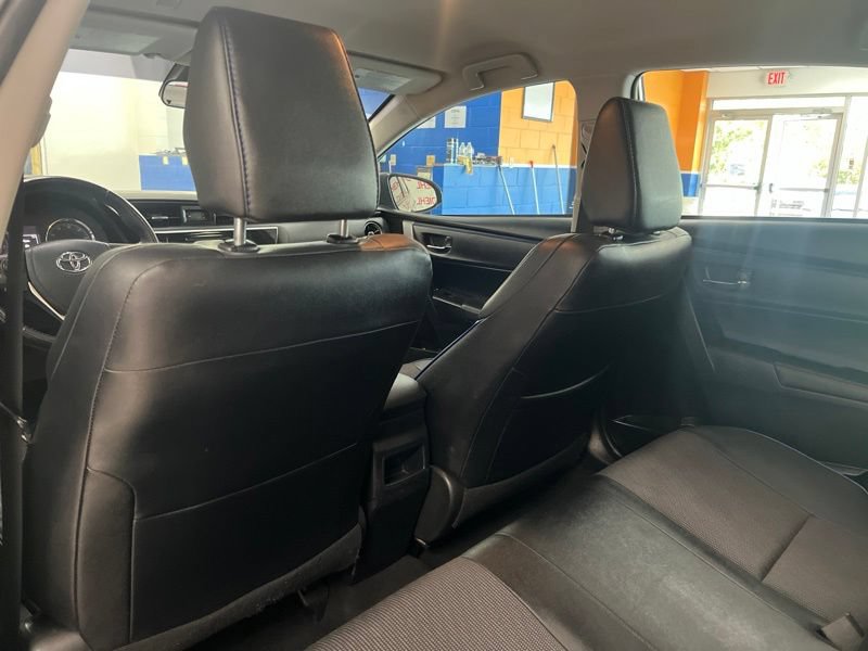 Used 2019 Toyota Corolla SE FWD image 16