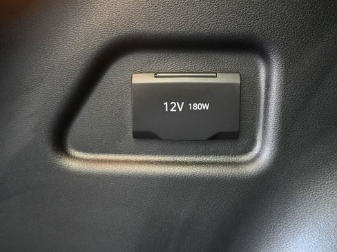 Used 2024 Hyundai Tucson SE image 18