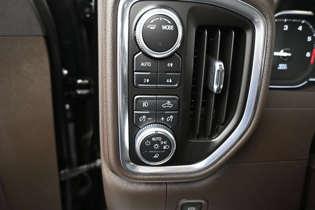 Used 2022 GMC Sierra 1500 Limited Denali AWD/4WD image 12