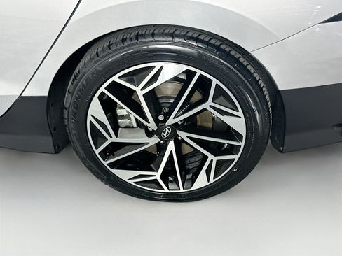 Used 2024 Hyundai Ioniq 6 SEL RWD image 11