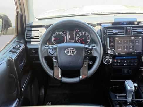Used 2021 Toyota 4Runner TRD Pro AWD/4WD image 15