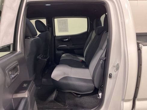 Used 2023 Toyota Tacoma TRD Off-Road w/ Technology Package image 25