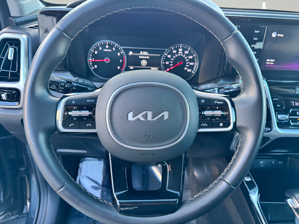 Used 2022 Kia Sorento SX AWD/4WD image 12