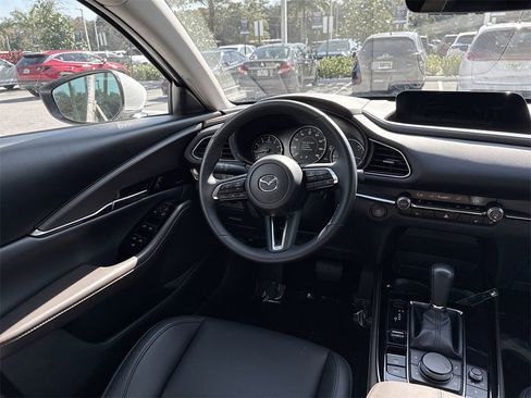 Certified 2025 MAZDA CX-30 AWD 2.5 S w/ Premium Package image 22