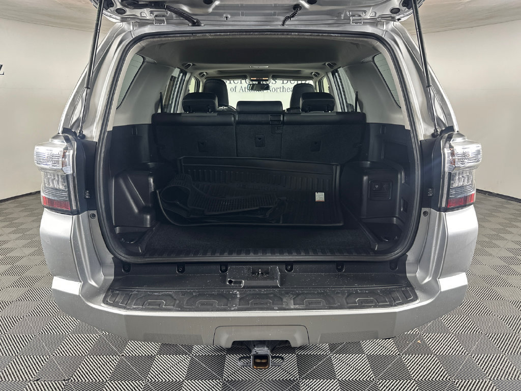 Used 2019 Toyota 4Runner SR5 Premium RWD image 18